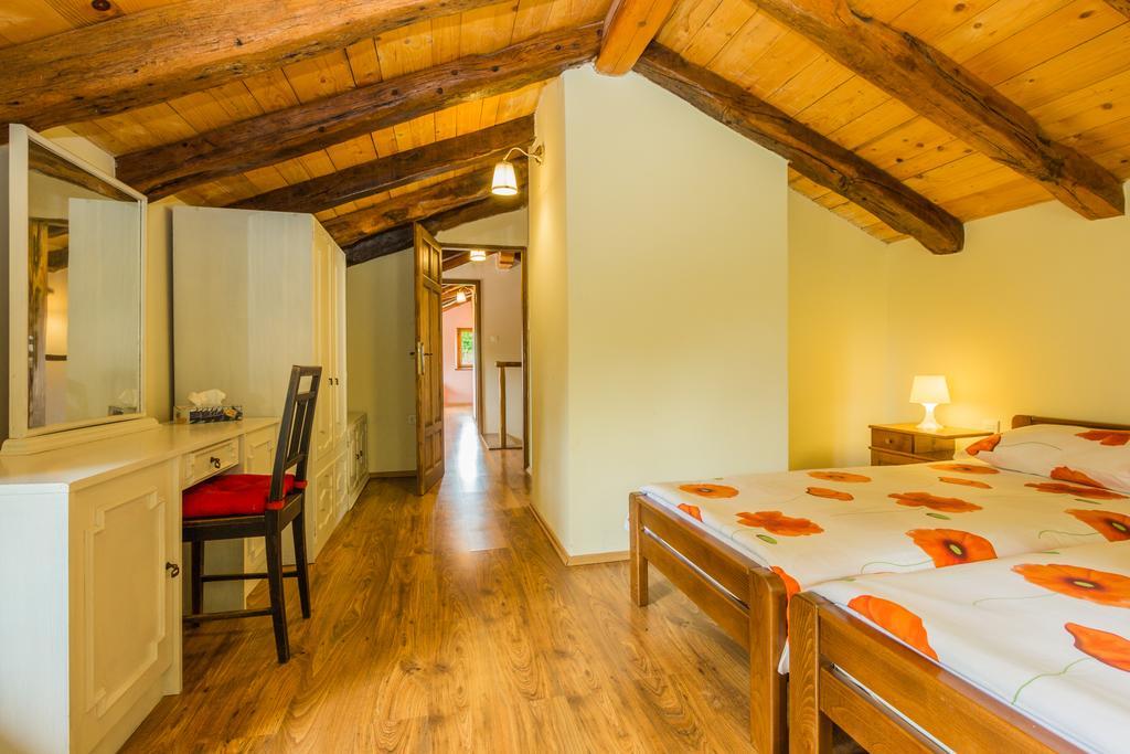 Ivanini Secluded Stone Villa With A Stunning View Брсеч Экстерьер фото